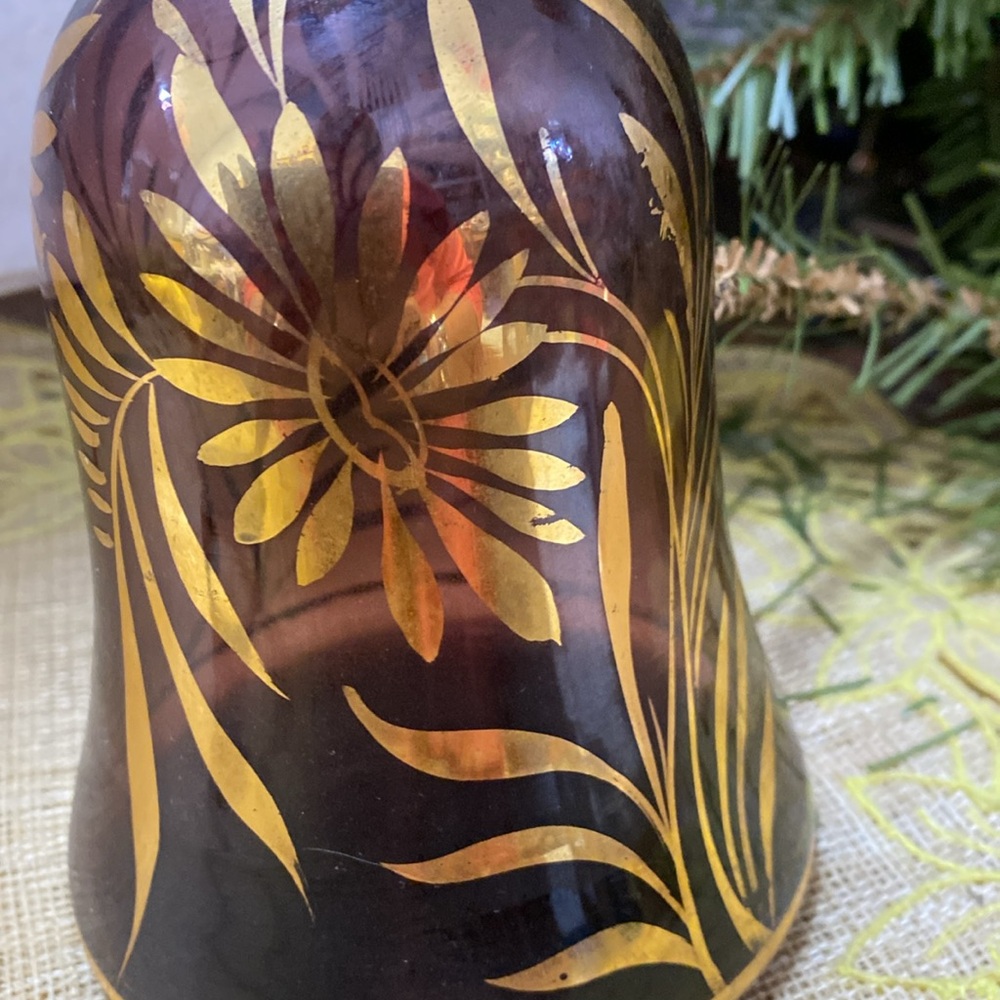 Handblown Amber Bell-Shaped Glass Decanter with Gold Floral Accents - Picture 5 of 5
